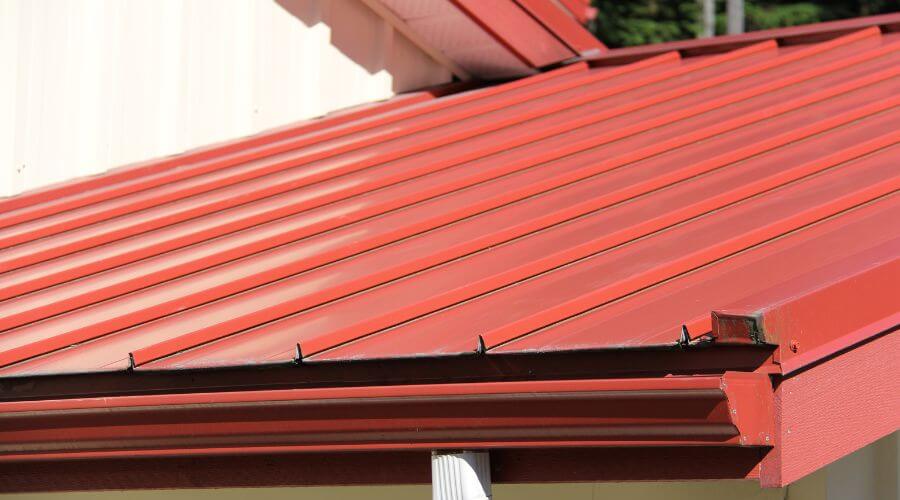 Professional gutter cleaning services in Olpe, KS